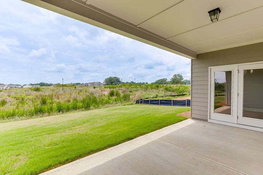 Exterior details and patio area of a home in , Jefferson (Image 3).