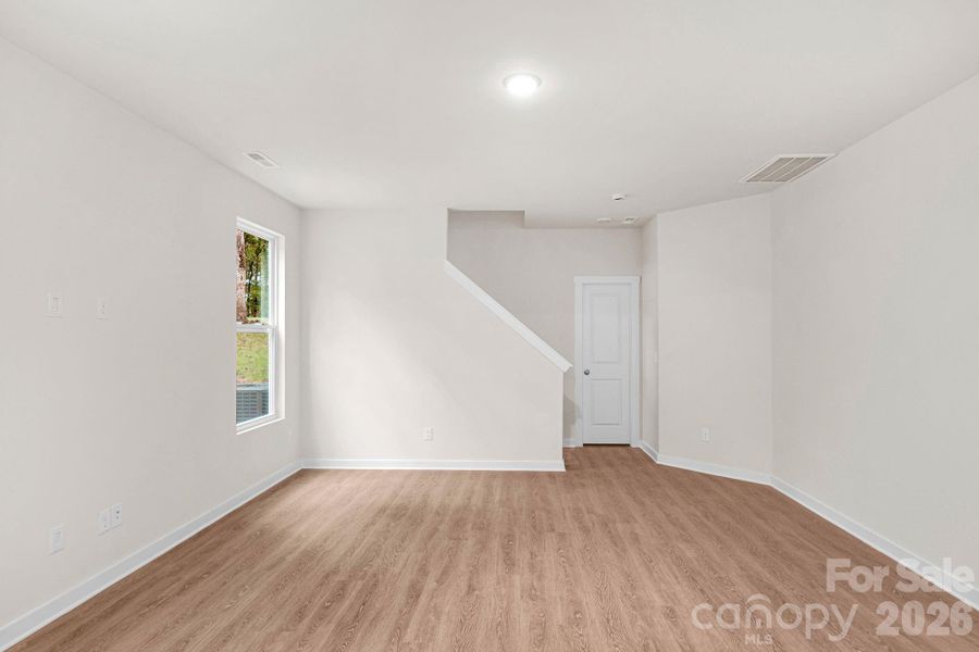 Spacious, unfurnished interior of a new home in , Monroe (Image 15).