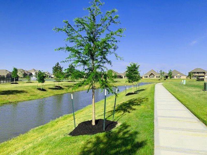 Image 25 of a home in Katy Lakes. Image 25 of a home in Katy Lakes.