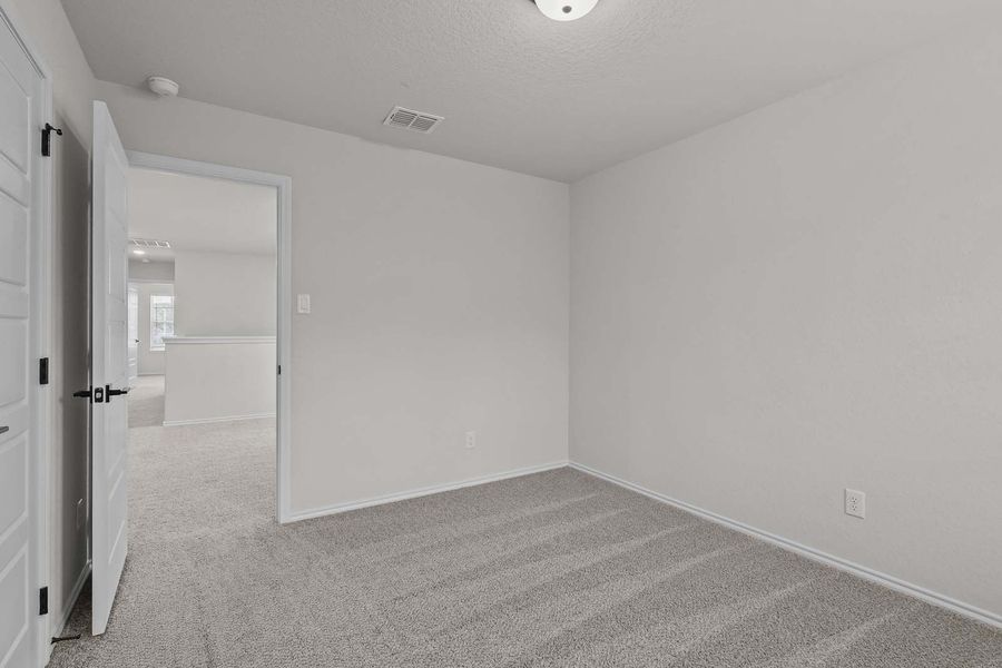 Representative unfurnished interior of a home built from the The Florence B by Davidson Homes LLC in Cedar Heights, San Antonio (Image 28).