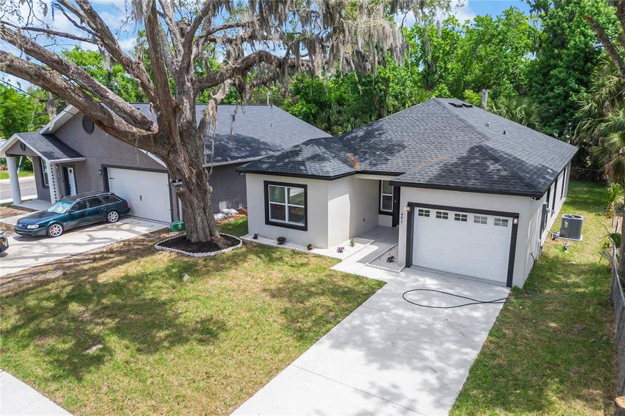 Front exterior of a new home in , Daytona Beach, FL, highlighting curb appeal (Image 16).