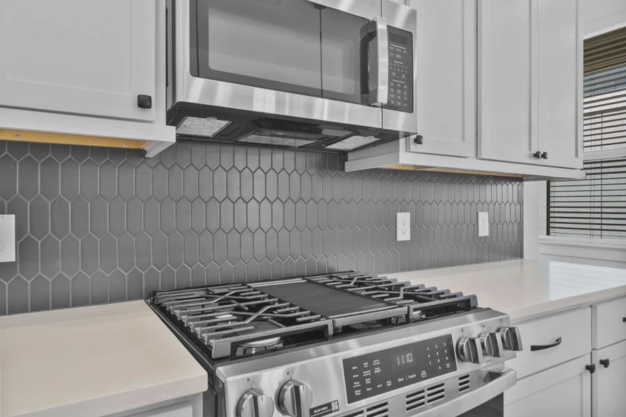 Image 47 representing the Versailles by Chesmar Homes in Meridiana Chateau, Manvel, TX.