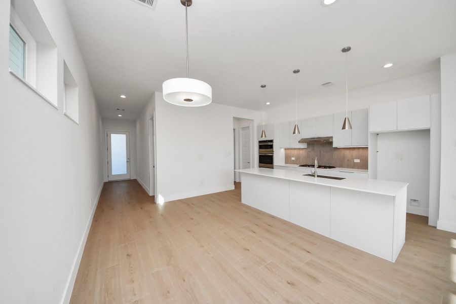 Spacious, unfurnished interior of a new home in , Houston (Image 25). Spacious, unfurnished interior of a new home in , Houston (Image 25).