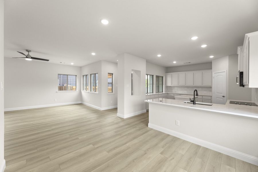 Image 38 of a home in Keeneland.