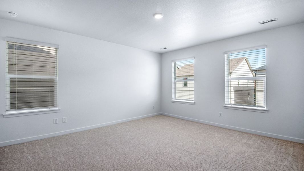 Spacious, unfurnished interior of a new home in Horizon Uptown, Aurora (Image 16). Spacious, unfurnished interior of a new home in Horizon Uptown, Aurora (Image 16).