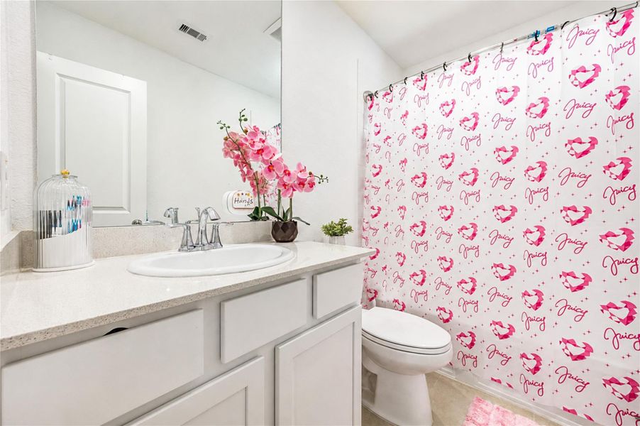 Furnished interior view inside a new home in Harvest Green, Richmond (Image 41).