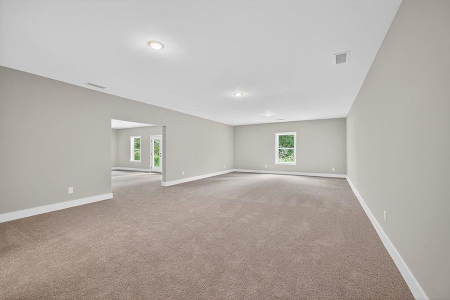 Spacious, unfurnished interior of a new home in , Winder (Image 33).