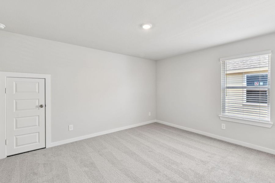 Spacious, unfurnished interior of a new home in Stewart's Ranch, Conroe (Image 27). Spacious, unfurnished interior of a new home in Stewart's Ranch, Conroe (Image 27).