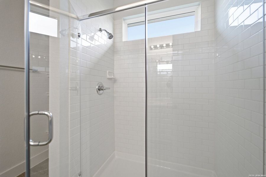 Close-up of interior finishes inside a home in Garden Grove, San Antonio (Image 16).