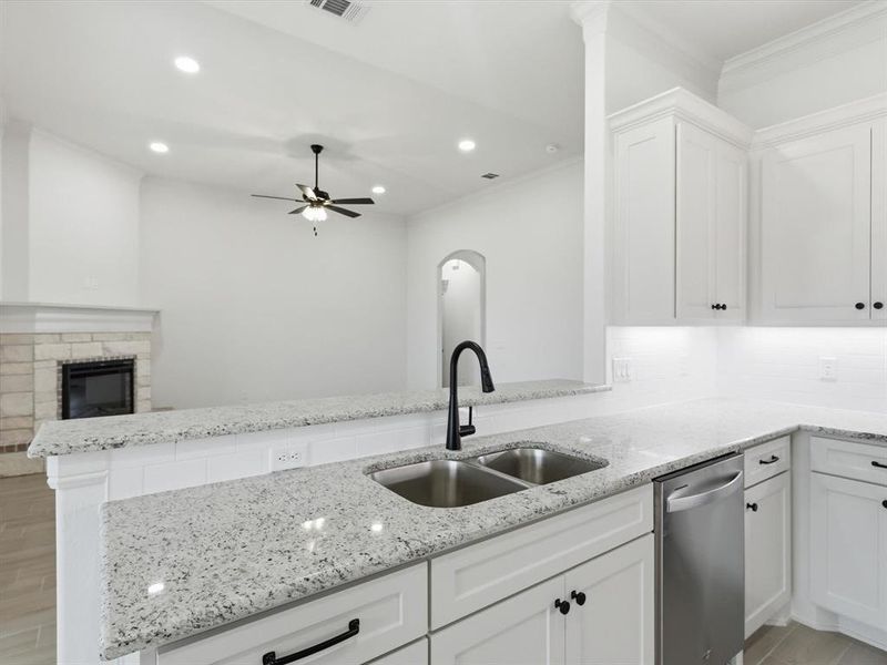 Image 37 of a home in .