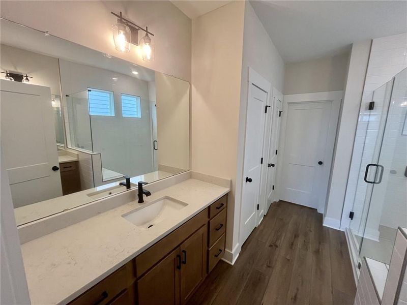 Furnished interior view inside a new home in Twin Lakes, Hoschton (Image 9).