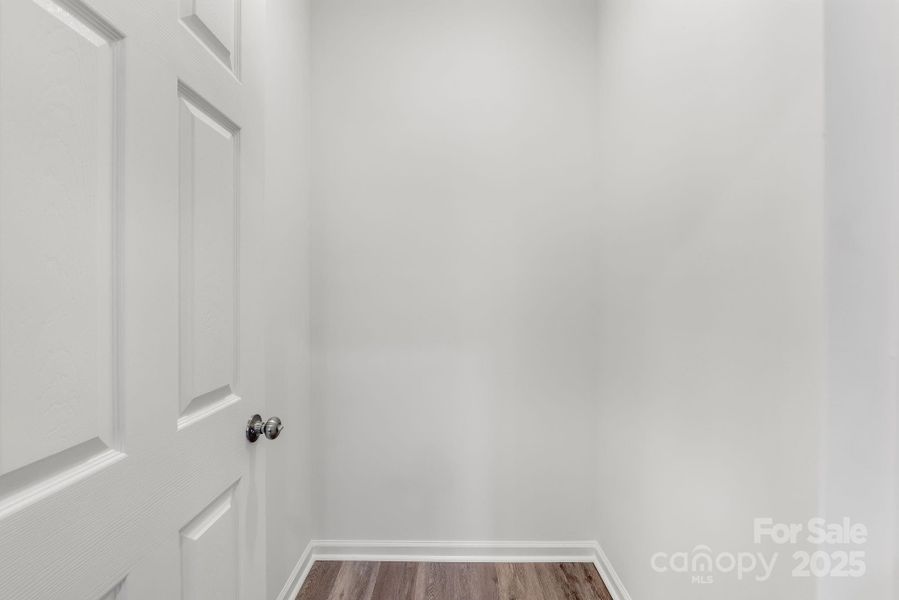 Image 37 of a home in .