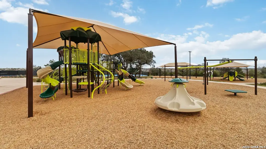 Community amenities in Brookstone Creek, San Antonio (Image 6).