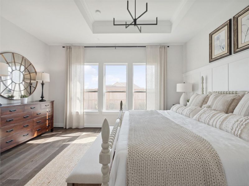 Spacious primary suite