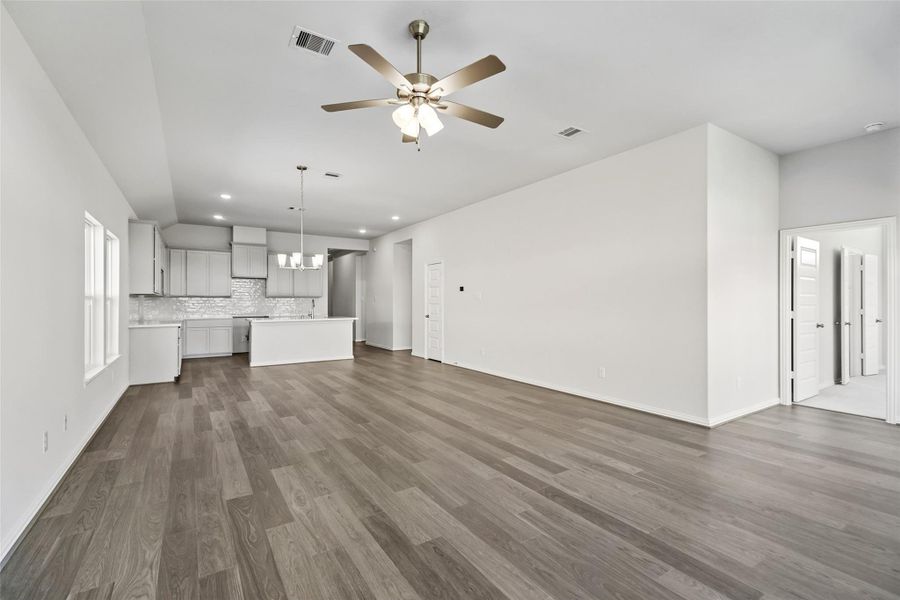 Spacious, unfurnished interior of a new home in Cypress Green, Hockley (Image 14). Spacious, unfurnished interior of a new home in Cypress Green, Hockley (Image 14).