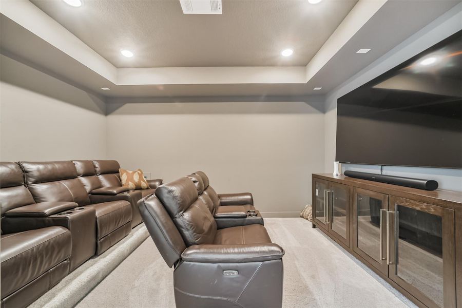 Furnished interior view inside a new home in Woodforest – 60', Montgomery (Image 32).