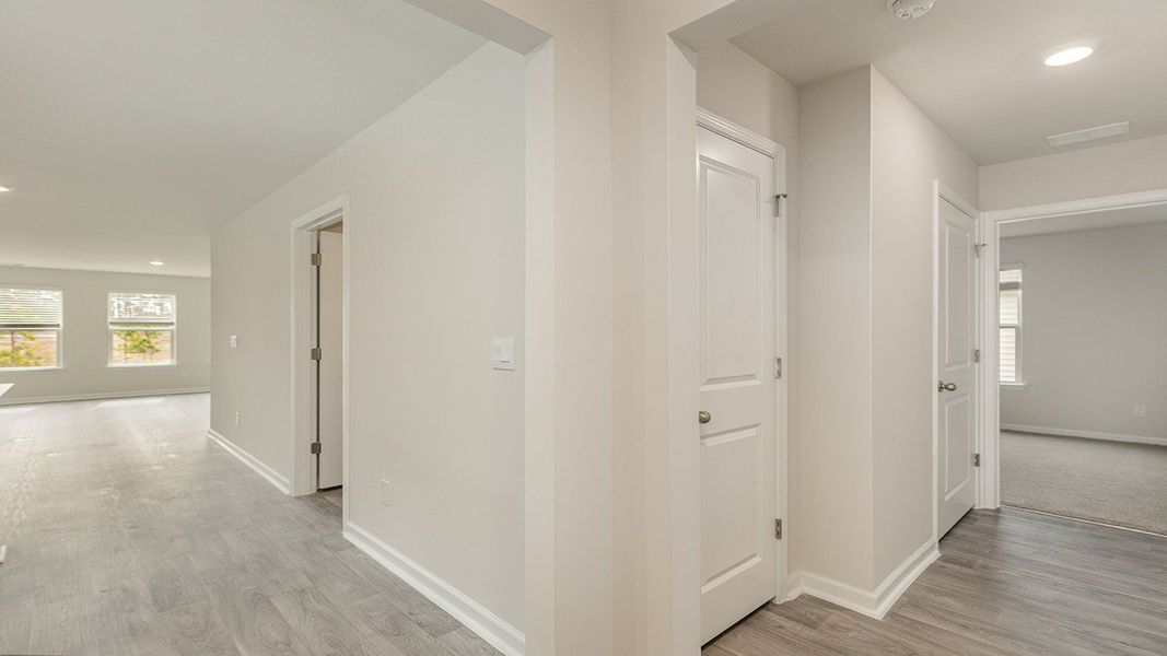 Representative unfurnished interior of a home built from the DOVER-EXPRESS by D.R. Horton in Stanbury Creek, Supply (Image 18).