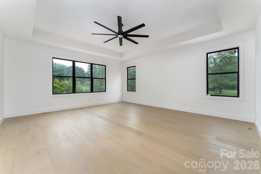 Spacious, unfurnished interior of a new home in , Hendersonville (Image 22).