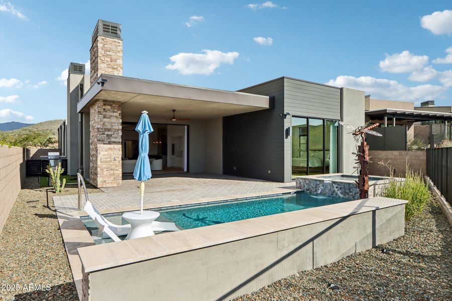 58-web-or-mls-N Cave Creek Rd 1037-S0412