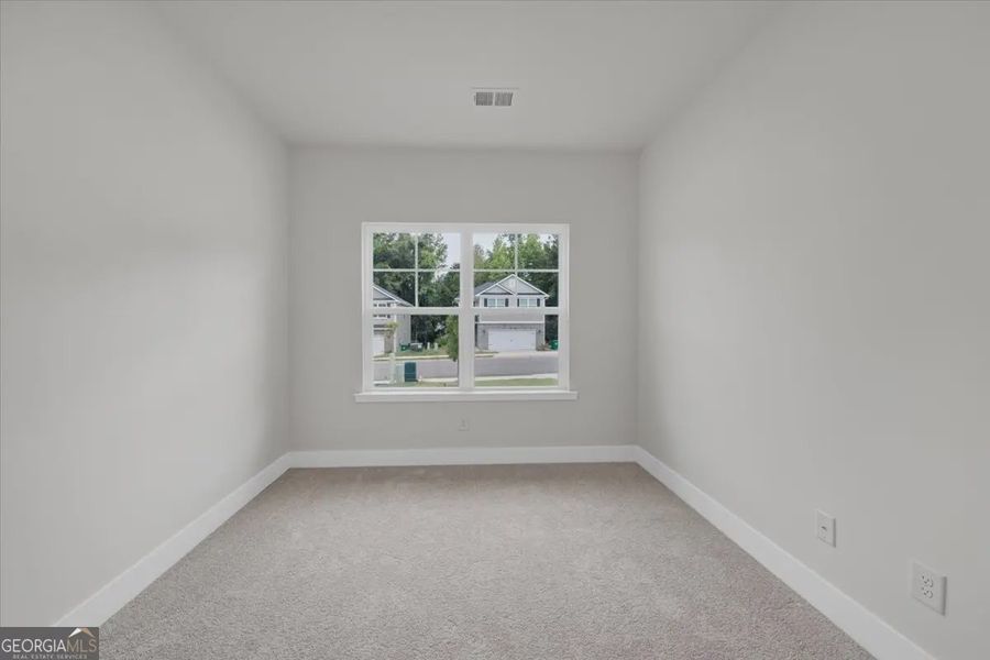 Spacious, unfurnished interior of a new home in Canterbury Villas, Carrollton (Image 26).