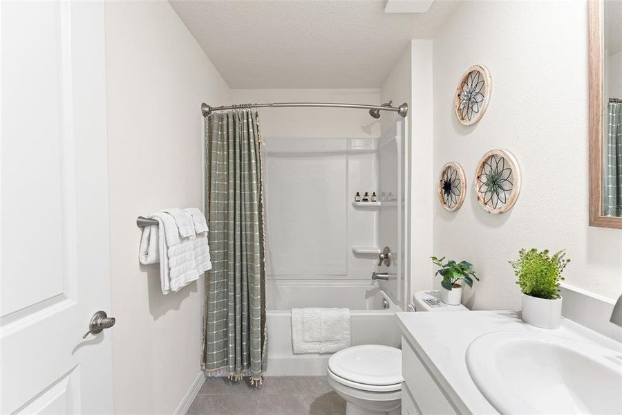 Furnished interior view inside a new home in , Spring Hill (Image 32).