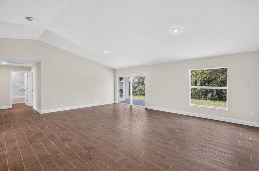 Spacious, unfurnished interior of a new home in , Port Charlotte (Image 25). Spacious, unfurnished interior of a new home in , Port Charlotte (Image 25).