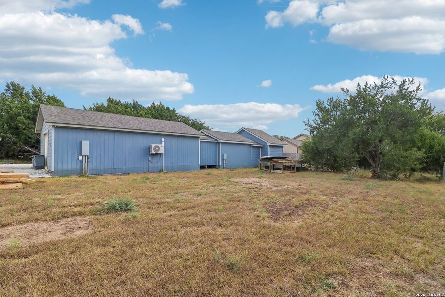 Exterior details and patio area of a home in , Bandera (Image 16).