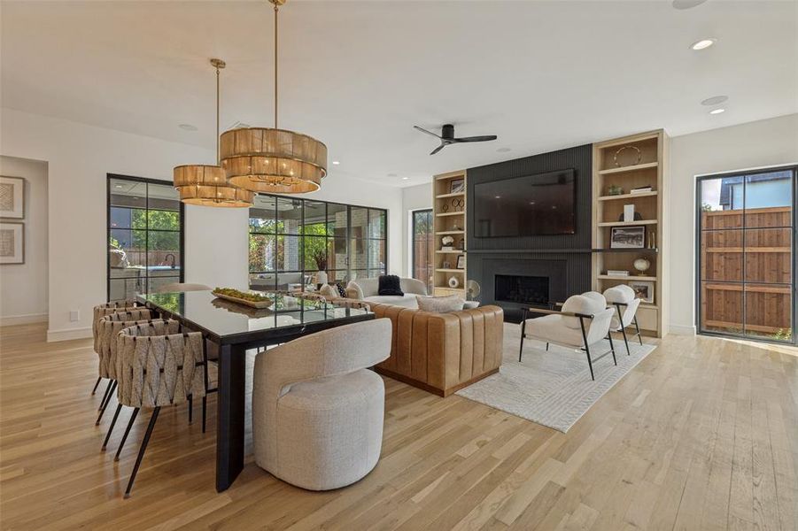 Furnished interior view inside a new home in , Dallas (Image 26). Furnished interior view inside a new home in , Dallas (Image 26).