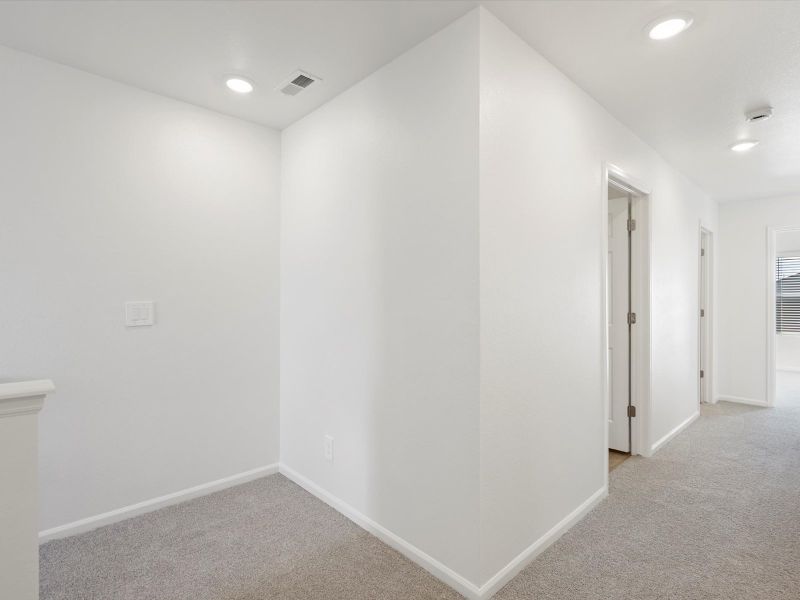 Spacious, unfurnished interior of a new home in Skyview at High Point, Aurora (Image 9). Spacious, unfurnished interior of a new home in Skyview at High Point, Aurora (Image 9).