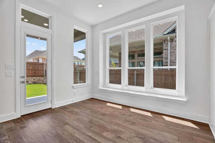Spacious, unfurnished interior of a new home in Tavolo Park, Fort Worth (Image 27). Spacious, unfurnished interior of a new home in Tavolo Park, Fort Worth (Image 27).