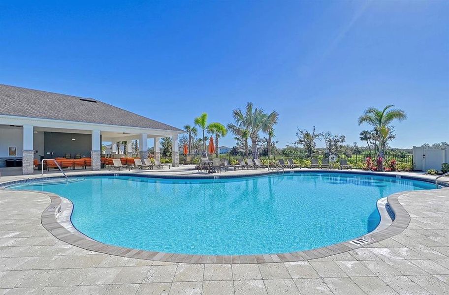 Community amenities in Coddington, Bradenton (Image 17).