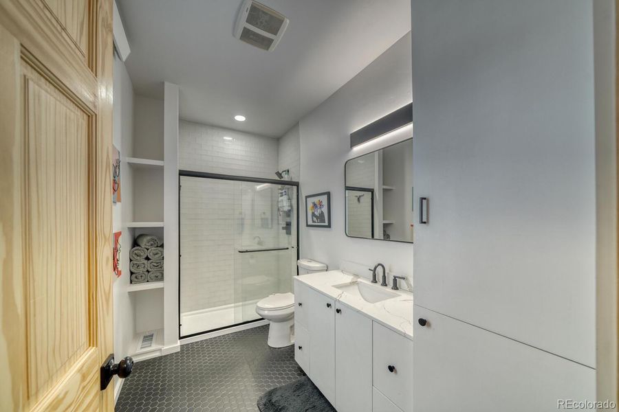 Furnished interior view inside a new home in , Salida (Image 37).