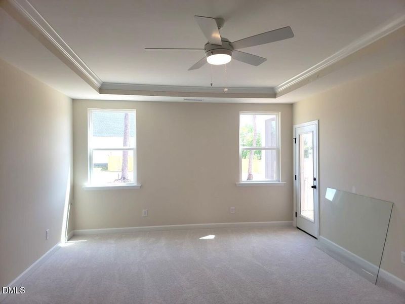 Spacious, unfurnished interior of a new home in Tobacco Road, Angier (Image 27).
