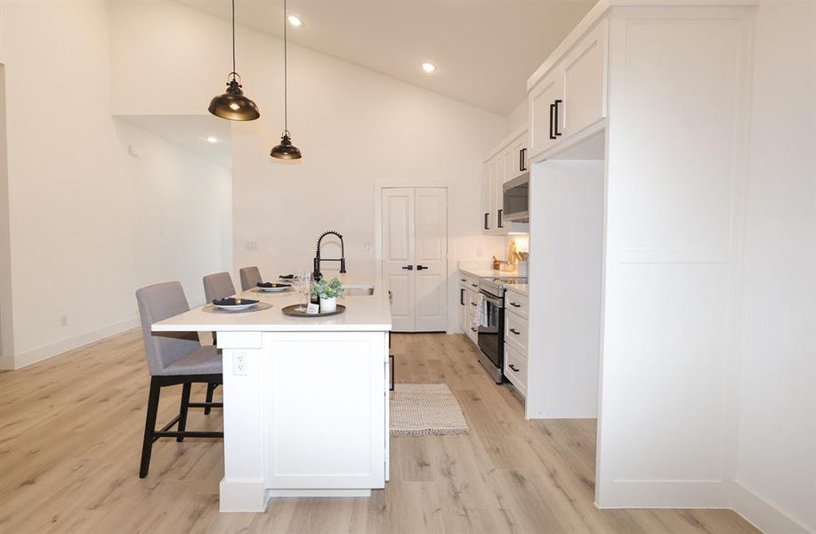 Furnished interior view inside a new home in , Fort Worth (Image 11). Furnished interior view inside a new home in , Fort Worth (Image 11).