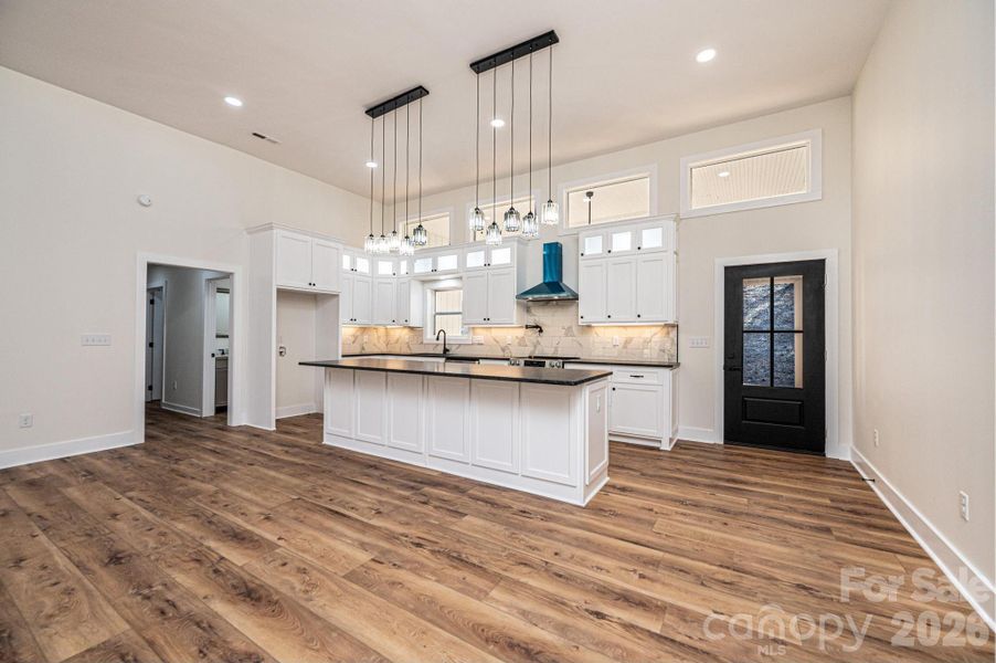 Furnished interior view inside a new home in , Lenoir (Image 7).