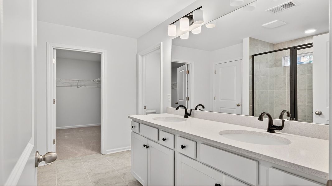 Representative furnished interior of a home built from the Pritchard by DRB Homes in Oak Bend, James Island (Image 12). Representative furnished interior of a home built from the Pritchard by DRB Homes in Oak Bend, James Island (Image 12).