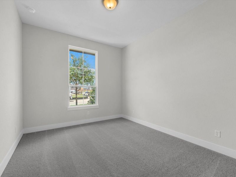 Spacious, unfurnished interior of a new home in Dunham Pointe, Cypress (Image 18).