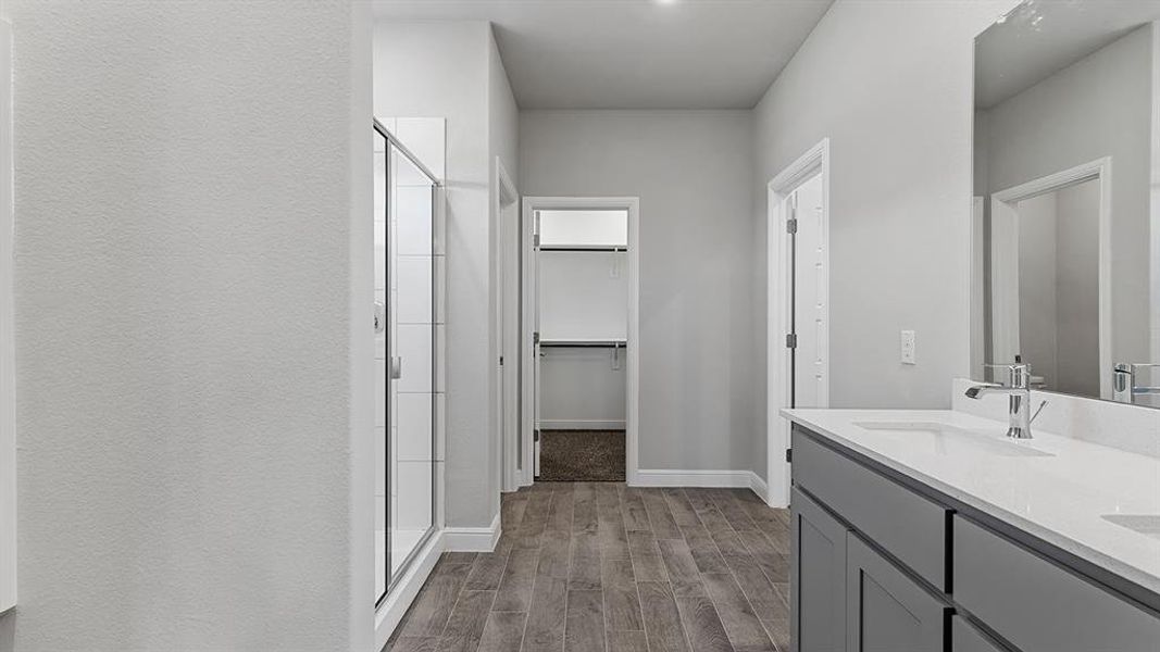Furnished interior view inside a new home in Sandstone Estates, Granbury (Image 7).