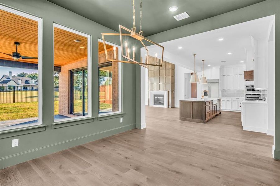 DYLD-0120-00_BROOKDALE II - B_Dining & Kitchen