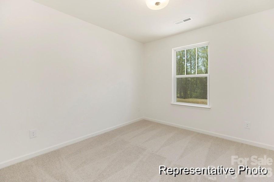 Spacious, unfurnished interior of a new home in , Red Cross (Image 19).