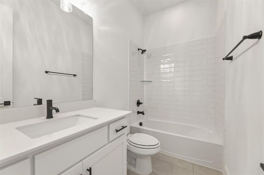Furnished interior view inside a new home in , Lewisville (Image 18).