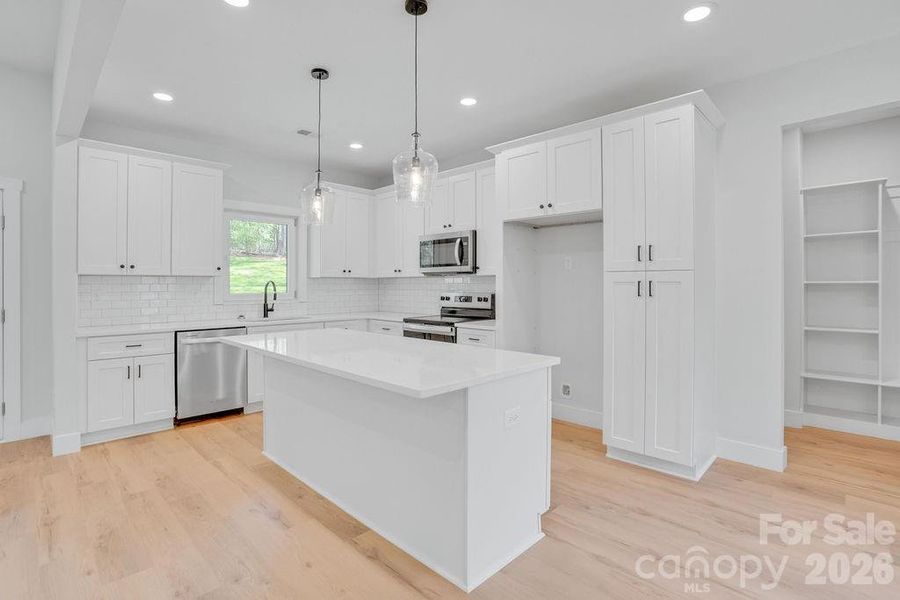 Furnished interior view inside a new home in , Dallas (Image 7). Furnished interior view inside a new home in , Dallas (Image 7).