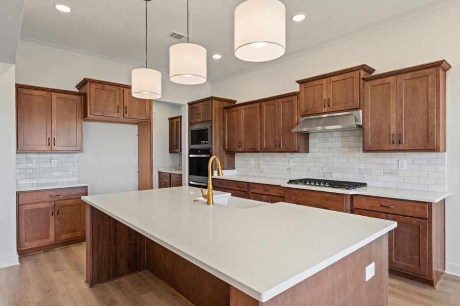 Furnished interior view inside a new home in White Oak, Arlington (Image 8).