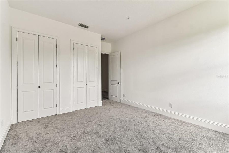 Spacious, unfurnished interior of a new home in , Lakewood Ranch (Image 47).