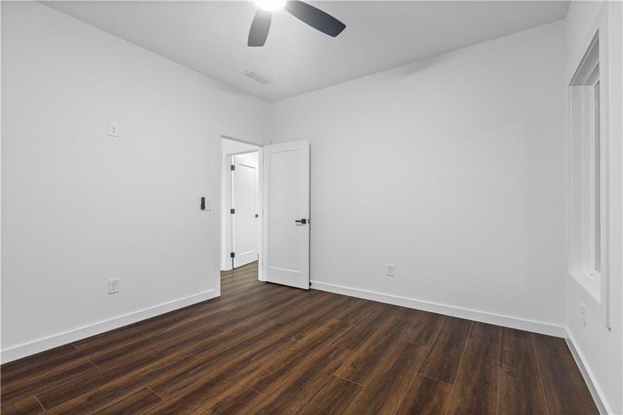 Spacious, unfurnished interior of a new home in , Lawrenceville (Image 26).