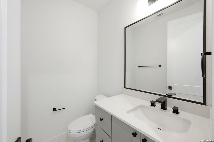 Furnished interior view inside a new home in , Canyon Lake (Image 6).