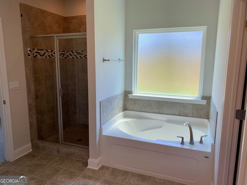 Furnished interior view inside a new home in Barrington Place, Macon (Image 4).