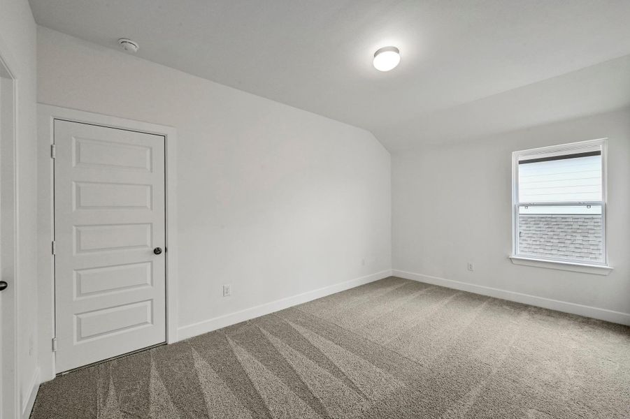 Spacious, unfurnished interior of a new home in , Liberty Hill (Image 22).