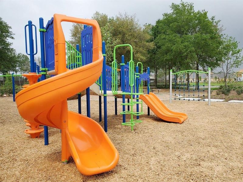 Image 11 of a home in Parkway Trails Villas.