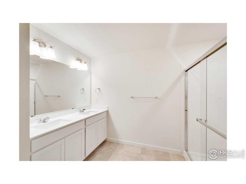 Furnished interior view inside a new home in Prairie Song, Windsor (Image 5).